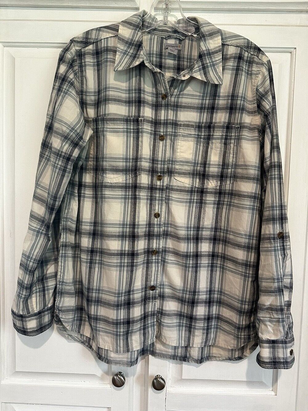 Carhartt Women’s Plaid Button Up Shirt Size Medium Folklore Camping Outdoor Work